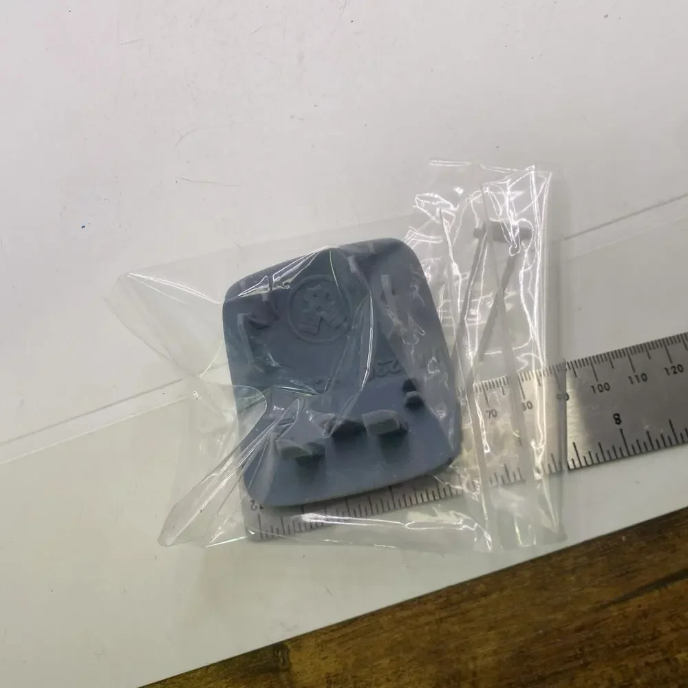 Aftermarket Mercedes-Benz Jack Hole Covers - R230 - Left Front - No I paint i...